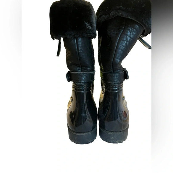 Stuart Weitzman women’s black rubber fold over rain boots sz 35 US 5 - Picture 3 of 5